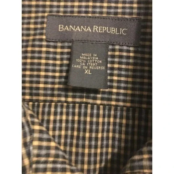 Banana Republic Men's Shirt Long Sleeve Button